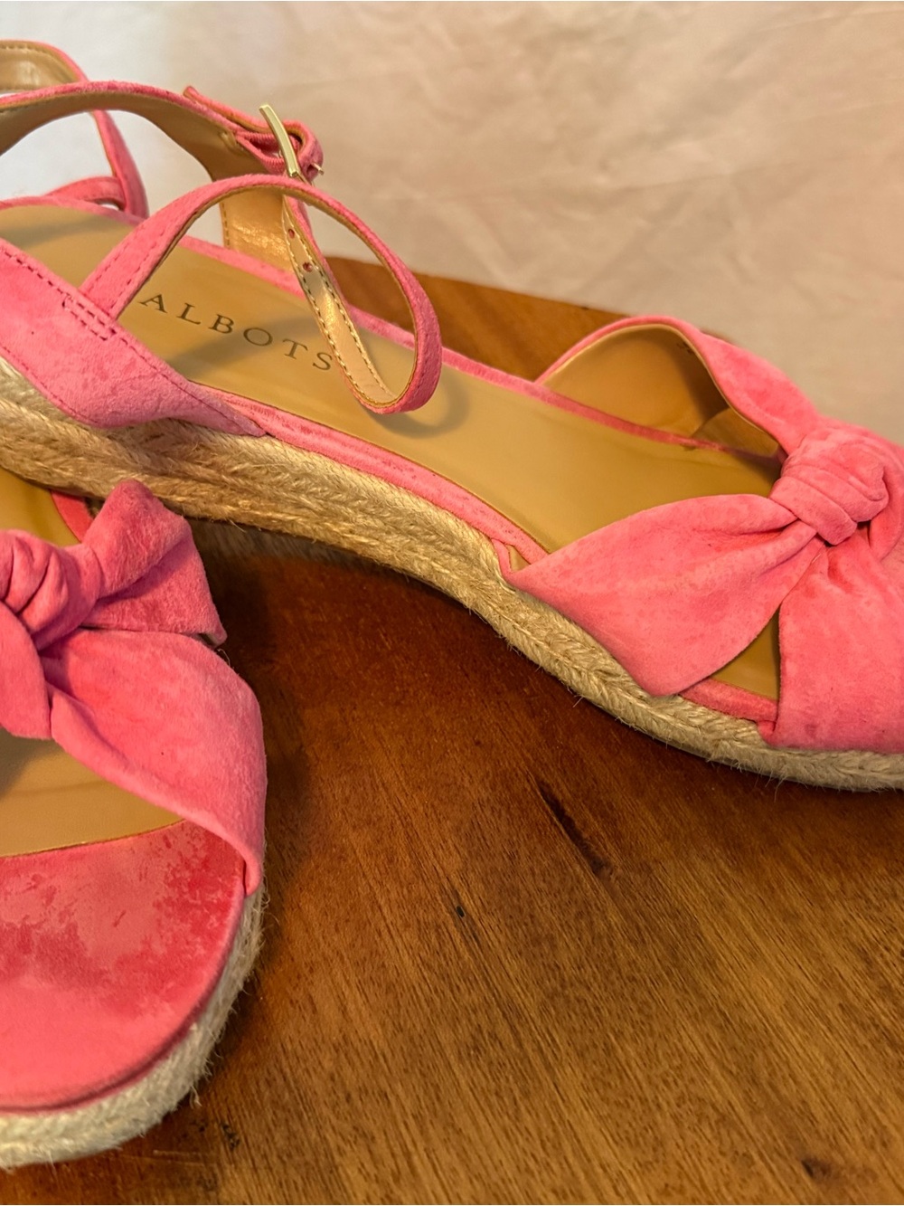 Talbots Pink Knotted Suede Wedge Sandals - Picture 2 of 8
